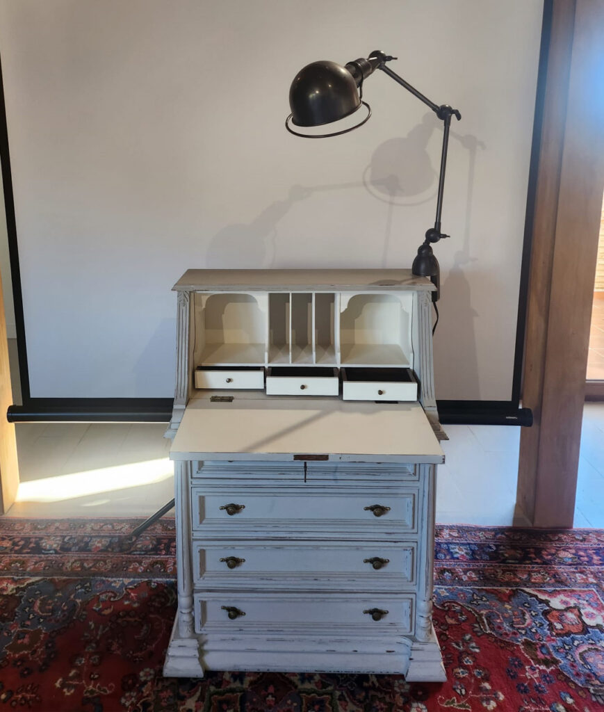 Escritorio de madera